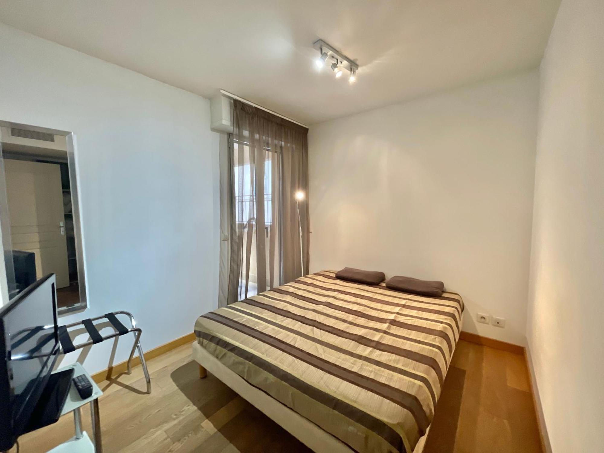 Le Vieux Port Apartments カンヌ エクステリア 写真