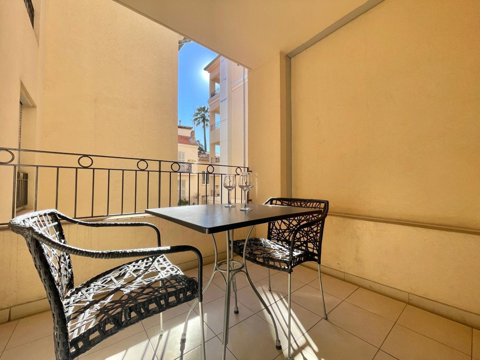 Le Vieux Port Apartments カンヌ エクステリア 写真